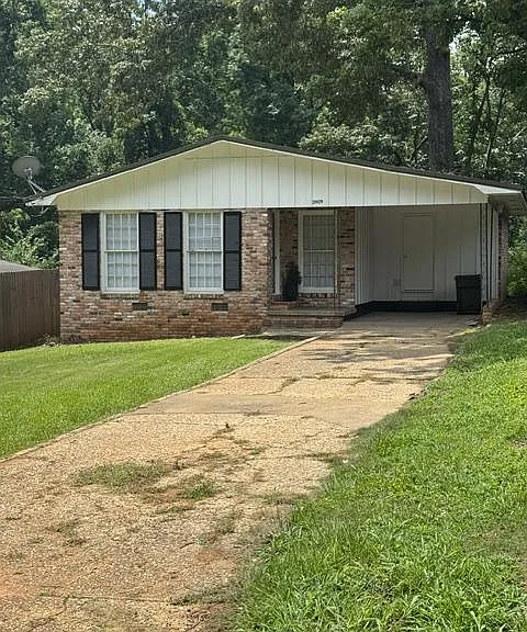 3909 Virginia Dr — Photo 1