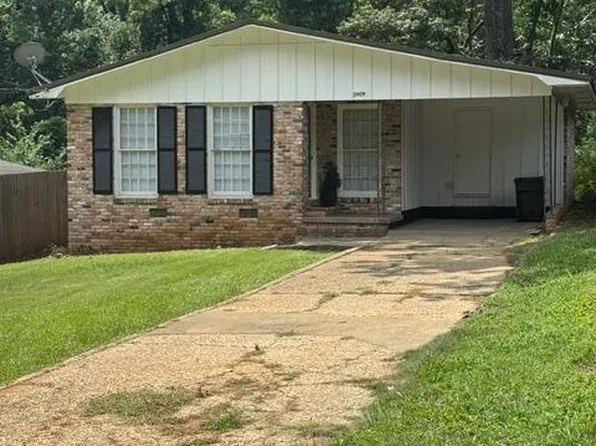 3909 Virginia Dr, Tuscaloosa, AL 35404