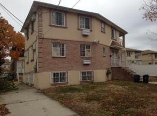 13747 Westgate St, Springfield Gardens, NY 11413