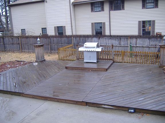 20 x 30 deck with gas grill