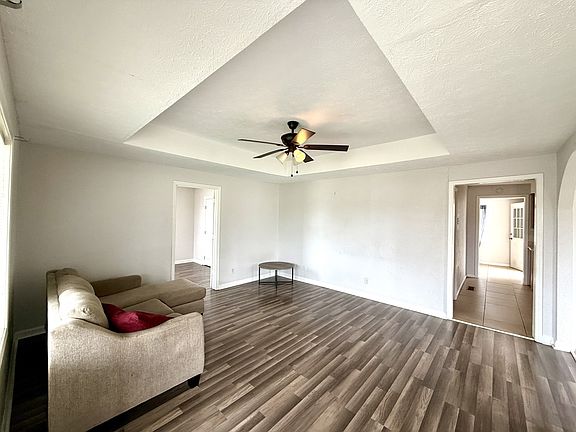 5th image of 123 Corinth Rd