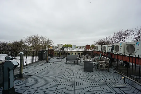 Rented by Rennit Inc. | media 23