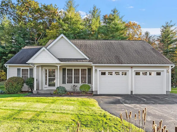 21 Dixon Drive, Litchfield, NH 03052