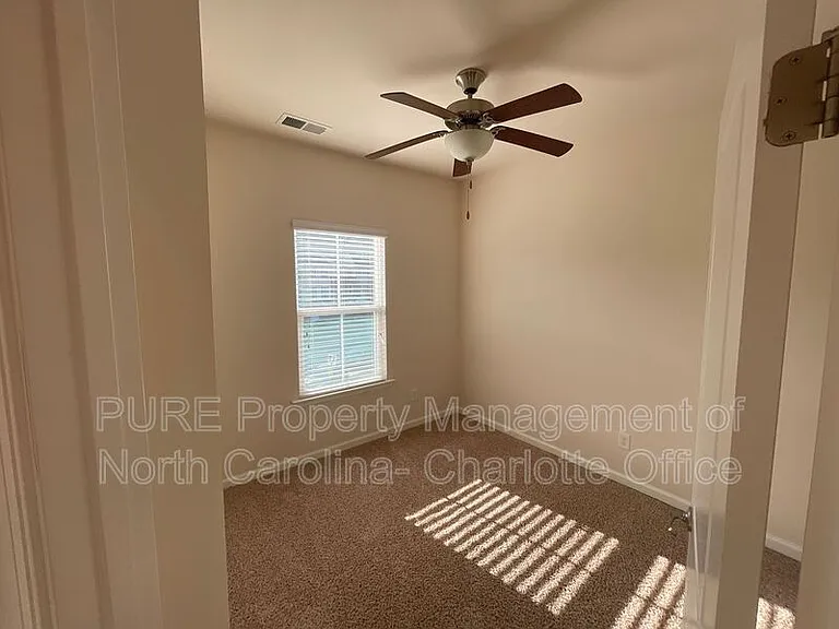 522 Pemberwich Pl — Photo 15