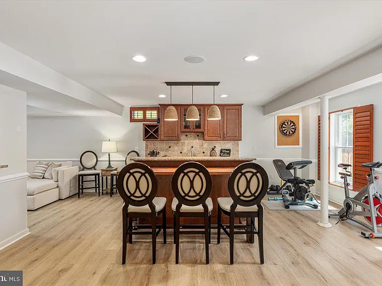15043 Gaines Mill Cir — Photo 40