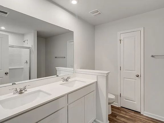 4th image of 155 Grand Arbor Dr