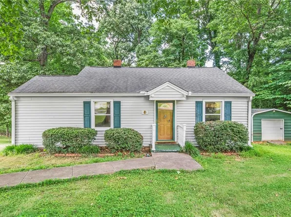 695 Clearbrook Dr, Rural Hall, NC 27045