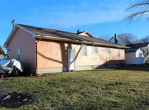 3rd image of 305 5th St