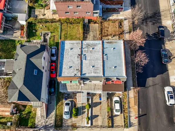 3617 Laconia Avenue image 45 of 46