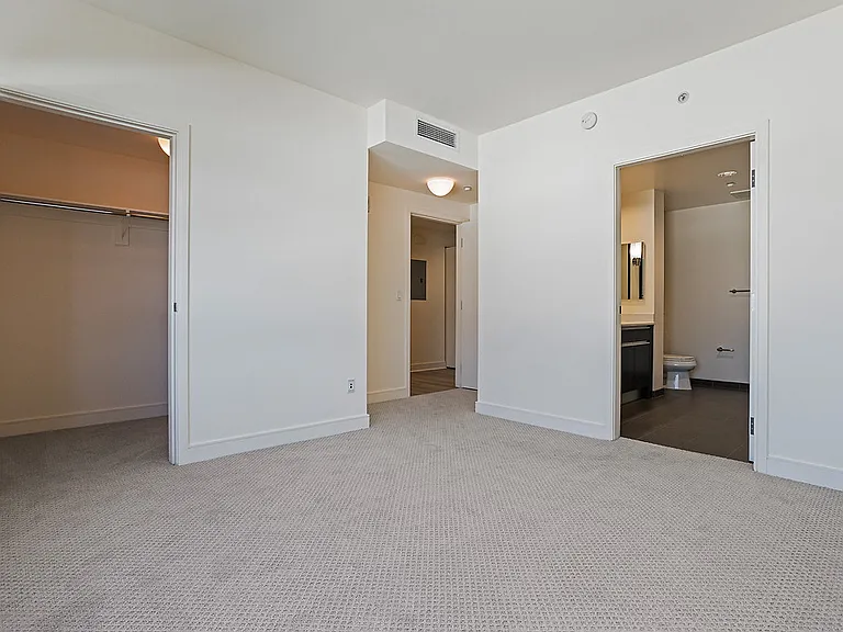 360 Residences — Photo 35