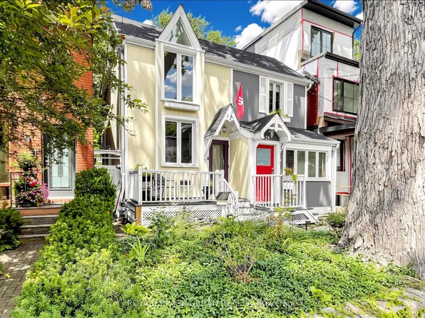 24 Cavell Ave, Toronto, ON M4K 1L6