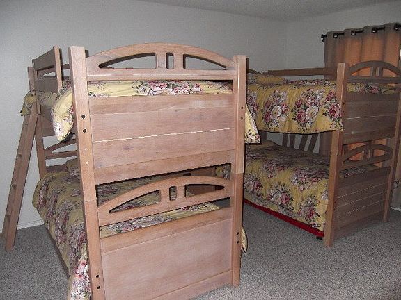 5th image of 2800 Gulf Blvd APT 1004