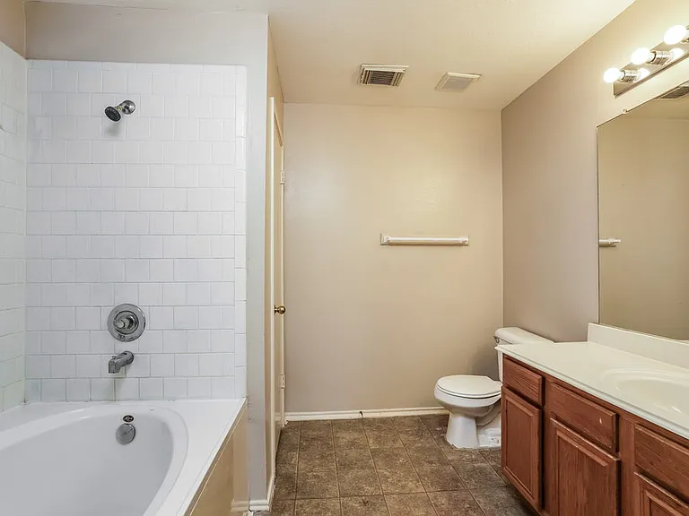 8710 High Mountain Dr — Photo 12