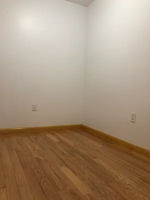 Rented by Oxford Property Group | media 12