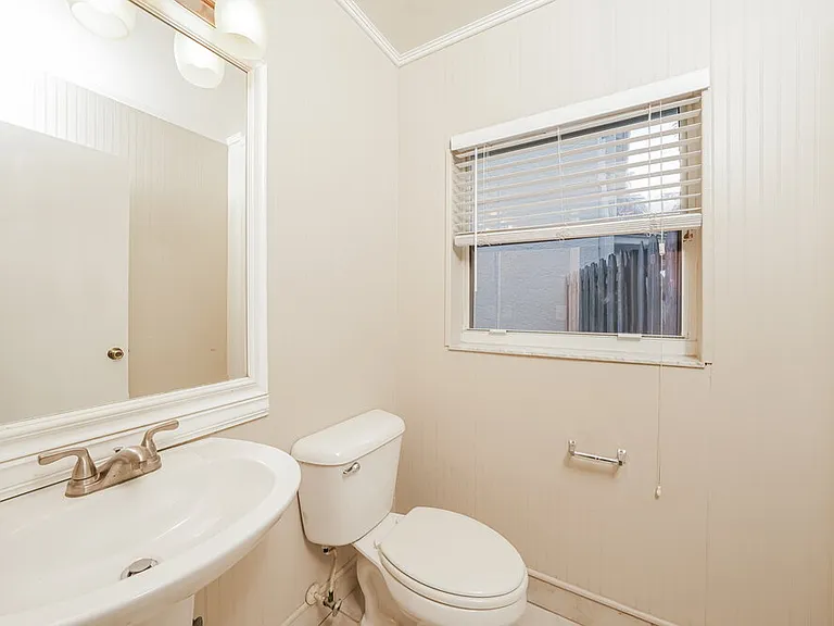 7142 Davit Cir — Photo 14