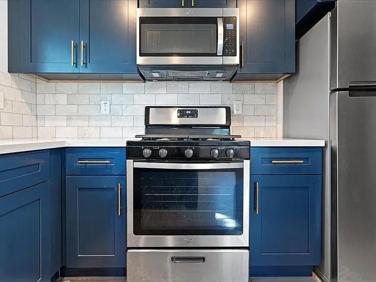 317 W Bonnie Brae Ct #B — Photo 11