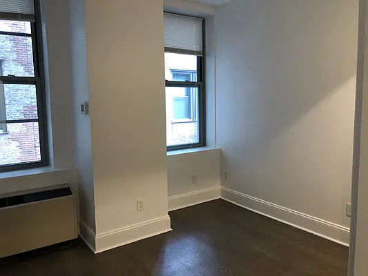 Rented by NY Living Solutions | media 37