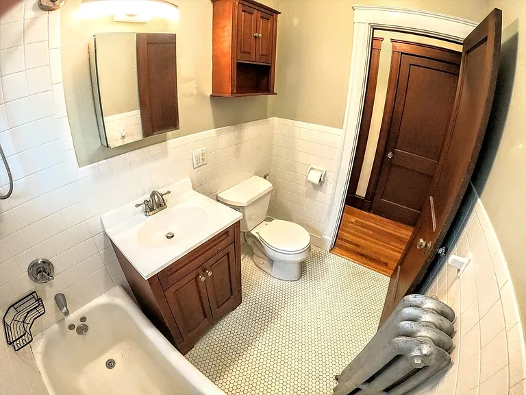 22 Roseway St #2 — Photo 29