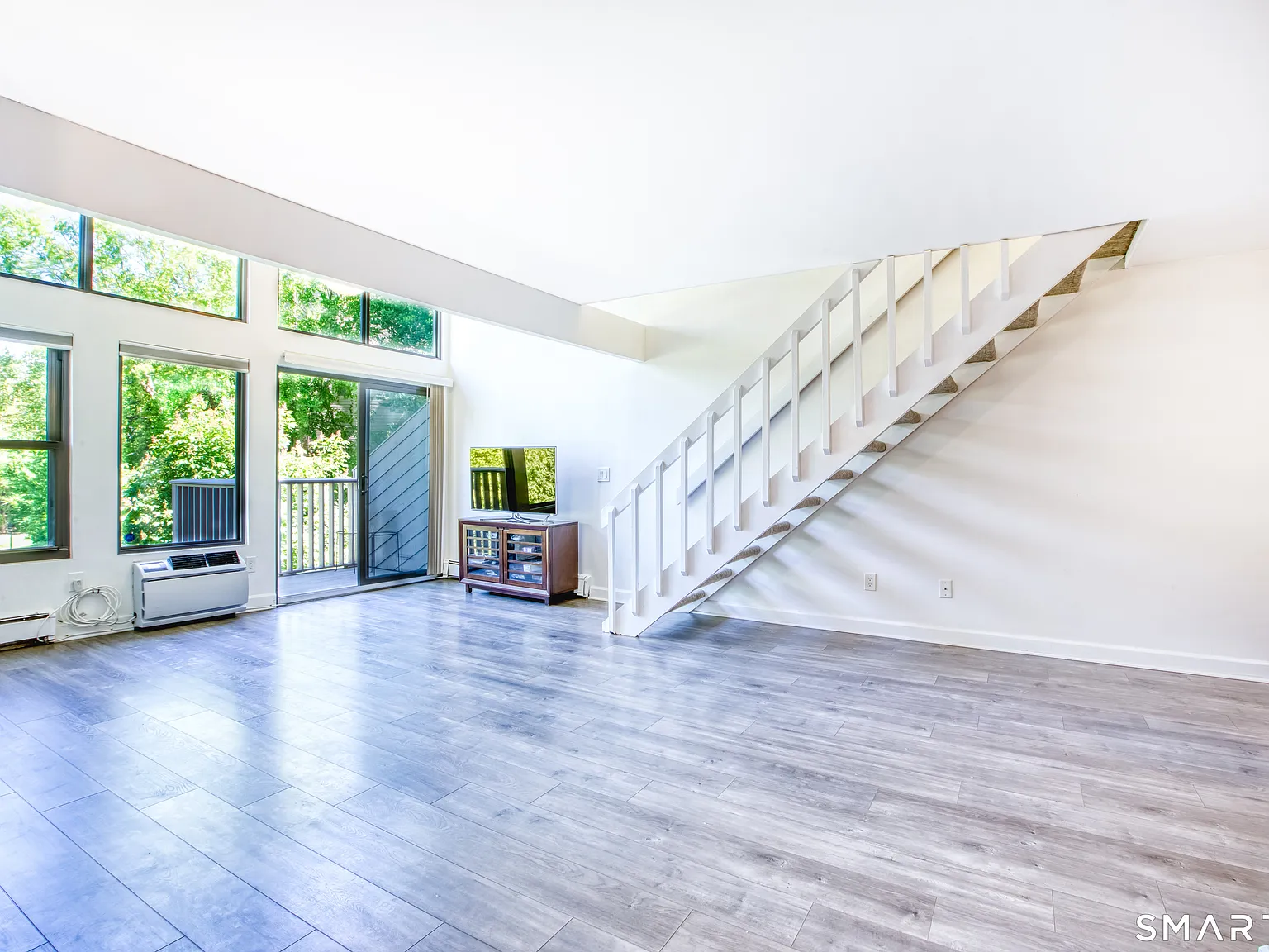 1 bed, 1.0 bath, 912 sqft, $3,500 — Photo 4