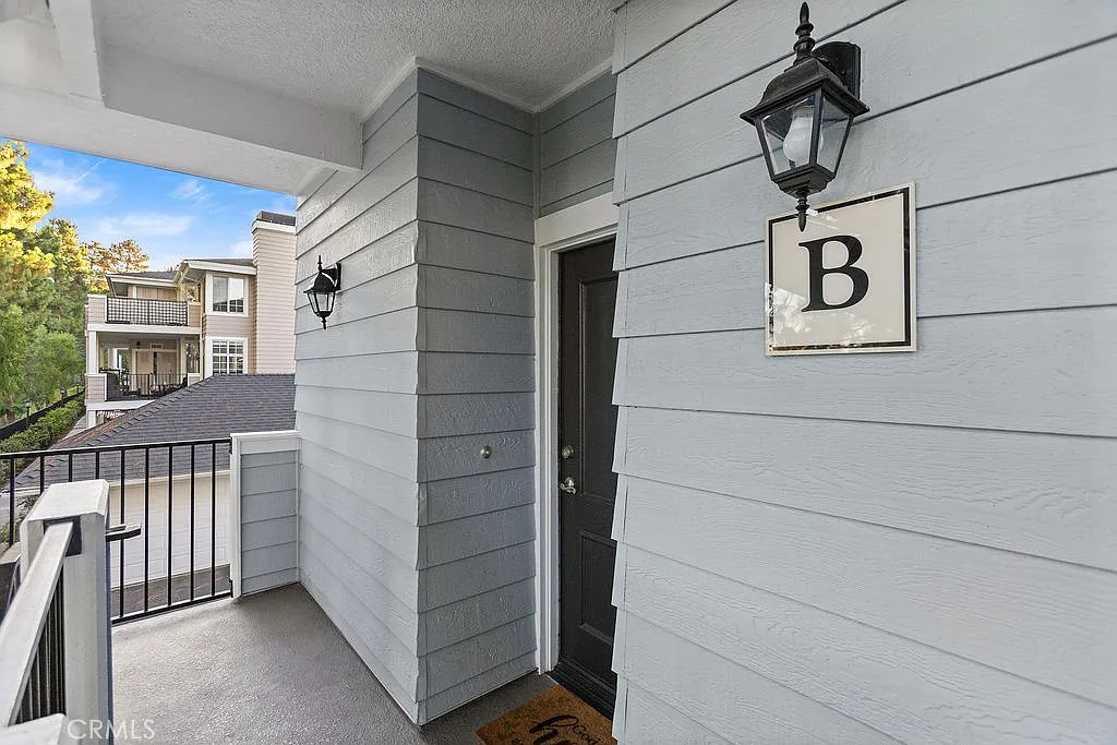 2 bed, 1147 sqft, $3,200 — Photo 4