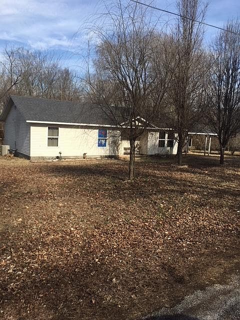 2nd image of 507 Oak St