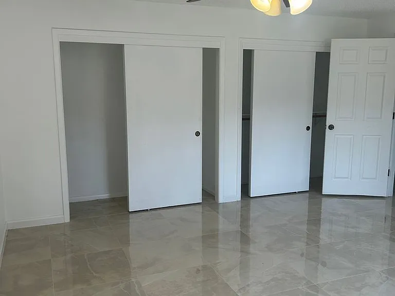 2774 Jessica Cir — Photo 15