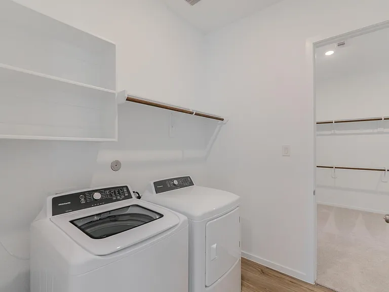 21803 Echo Bay Ct — Photo 18