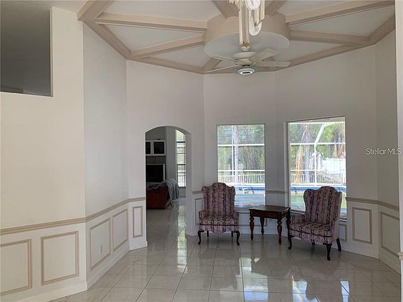 3rd image of 22318 Peachland Blvd