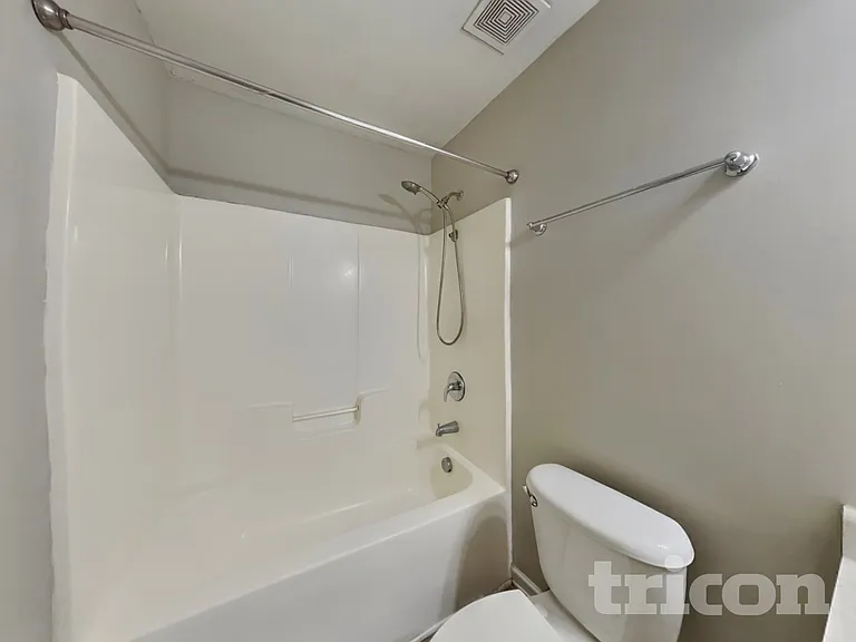 241 Gray Ghost St — Photo 14