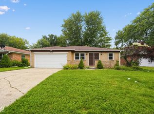 9825 E 17th St, Indianapolis, IN 46229