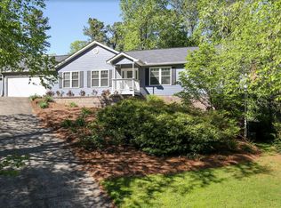 4488 Mountain Creek Dr NE, Roswell, GA 30075