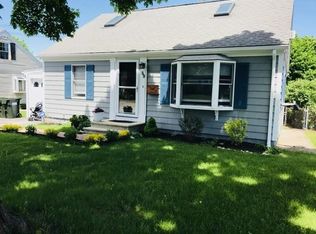59 Hillside Ave, Webster, MA 01570