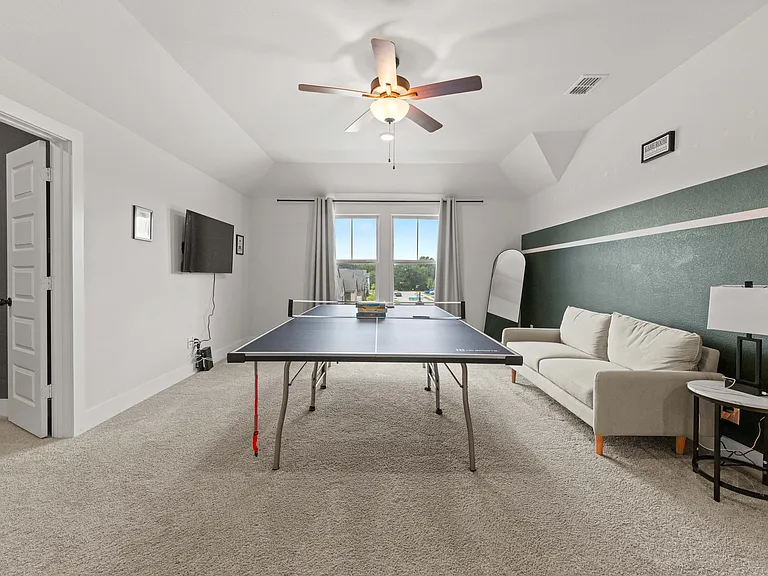 801 Lake Cove Dr — Photo 40