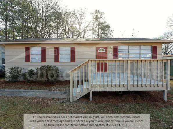 919 27th Ave N, Hueytown, AL 35023