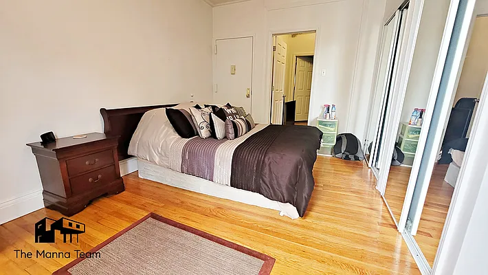 Rented by Compass | media 14