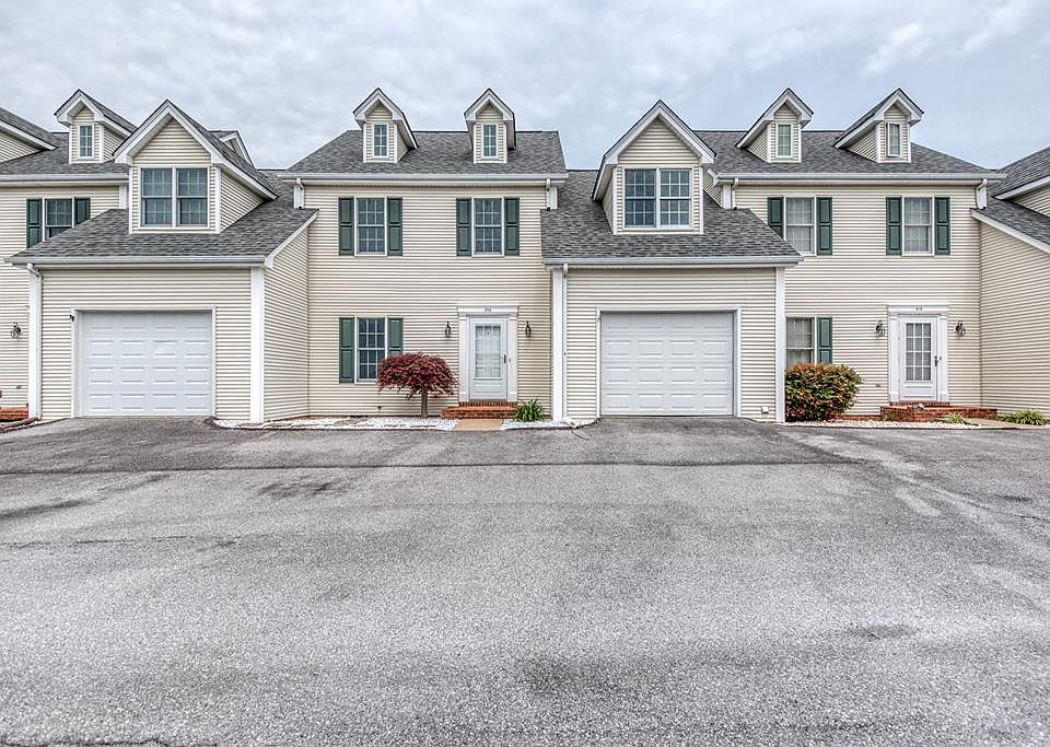 1st image of 814 Barclay Dr