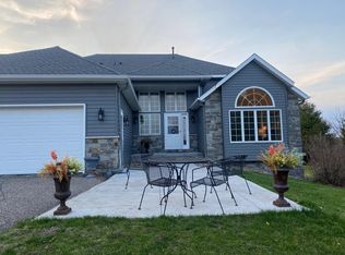 12040 Square Lake Trail Ct N, Stillwater, MN 55082
