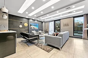 Rented by Tapiro Realty