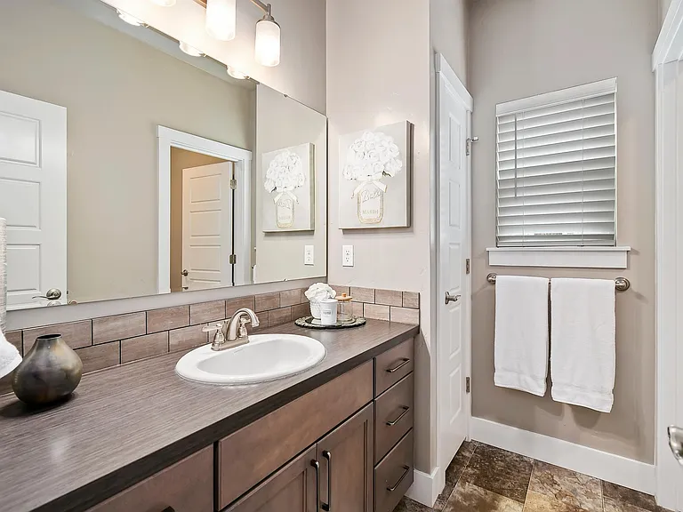 4140 W Stone House St — Photo 32
