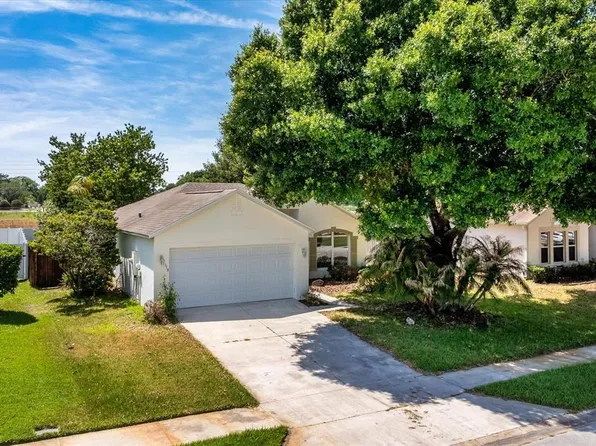 118 Royalty Cir, Sanford, FL 32771