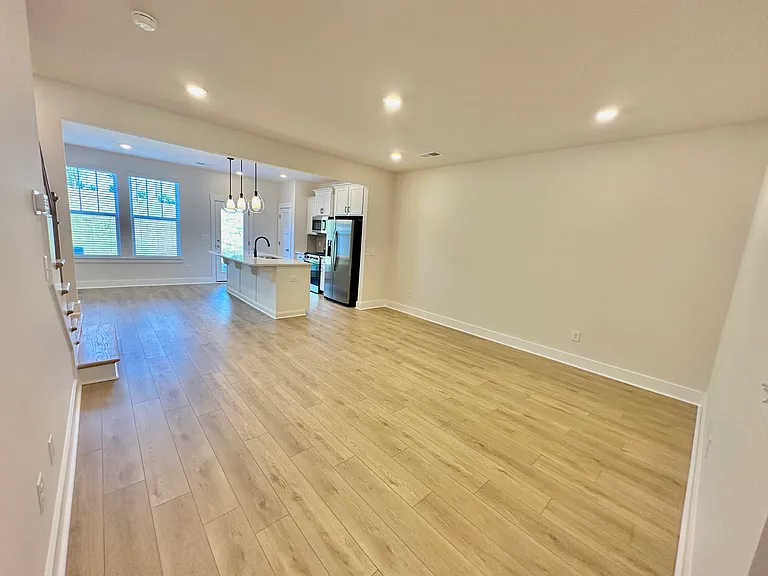 252 Silo Ridge Dr — Photo 4