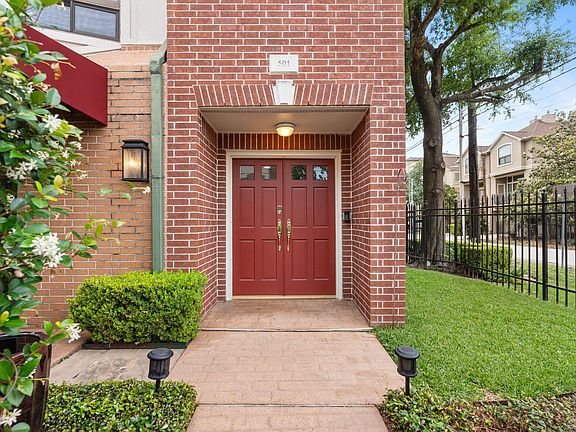 2nd image of 501 Detering St