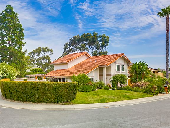 3rd image of 1512 Santa Elena Ct