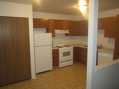 2nd image of 511 Peterson Dr