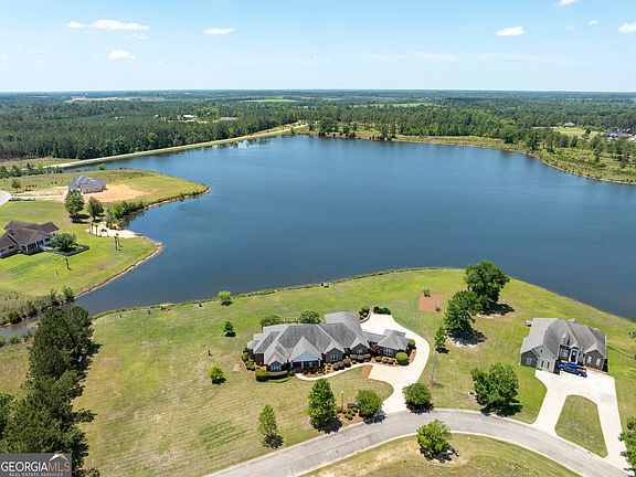3rd image of 519 Thompson Level Rd