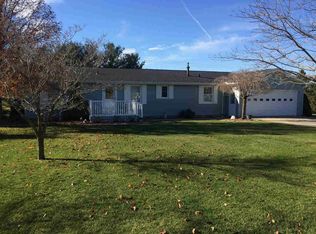 14737 Port Creek Rd, Flat Rock, MI 48134
