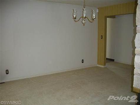 Formal dining room