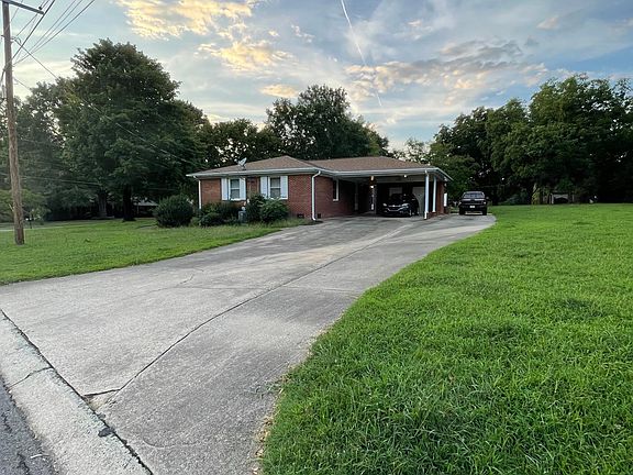 3rd image of 423 Melody Ln Unit B