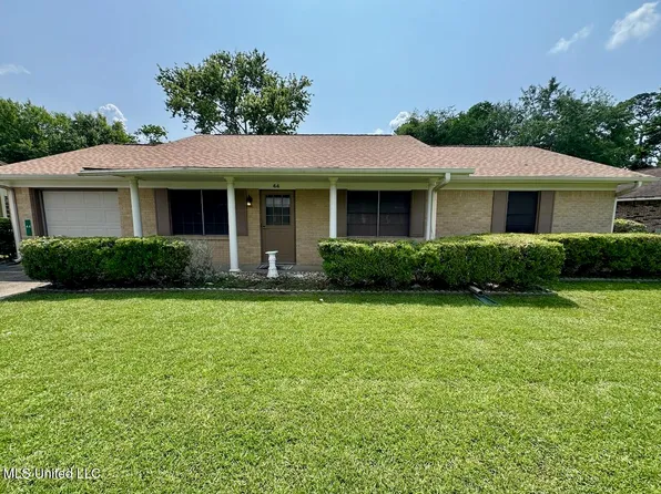 44 Pembrook Cir #9, Gulfport, MS 39503