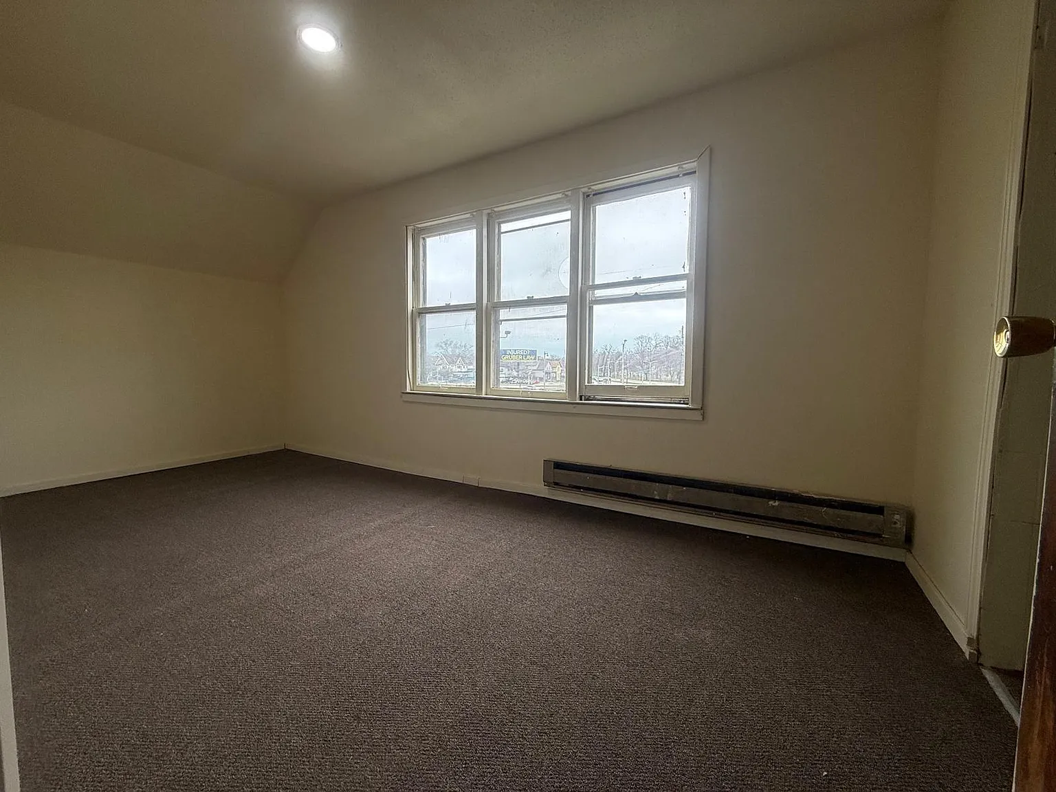 2423-2425 South 28th Street - 2425 — Photo 4